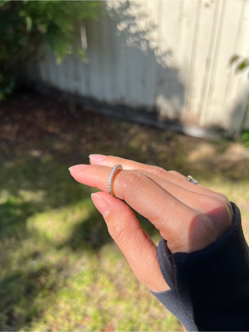 14k White Gold Diamond Band Ring - Picture 5 of 10